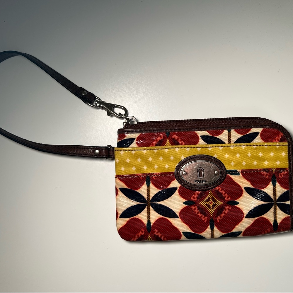 Fossil Wristlet